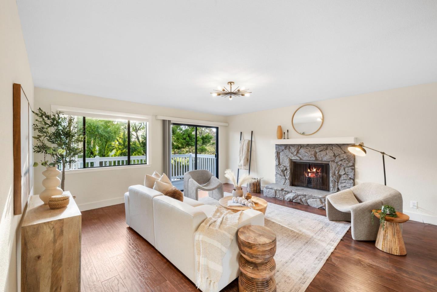 Detail Gallery Image 36 of 52 For 266 6th St, Montara,  CA 94037 - 5 Beds | 3 Baths