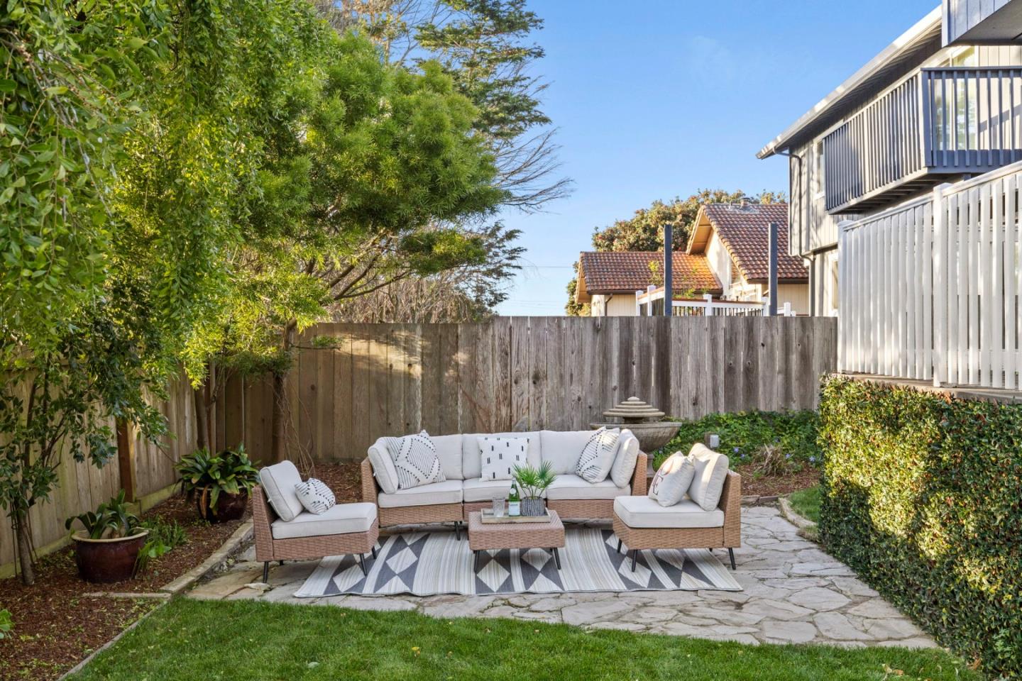 Detail Gallery Image 49 of 52 For 266 6th St, Montara,  CA 94037 - 5 Beds | 3 Baths