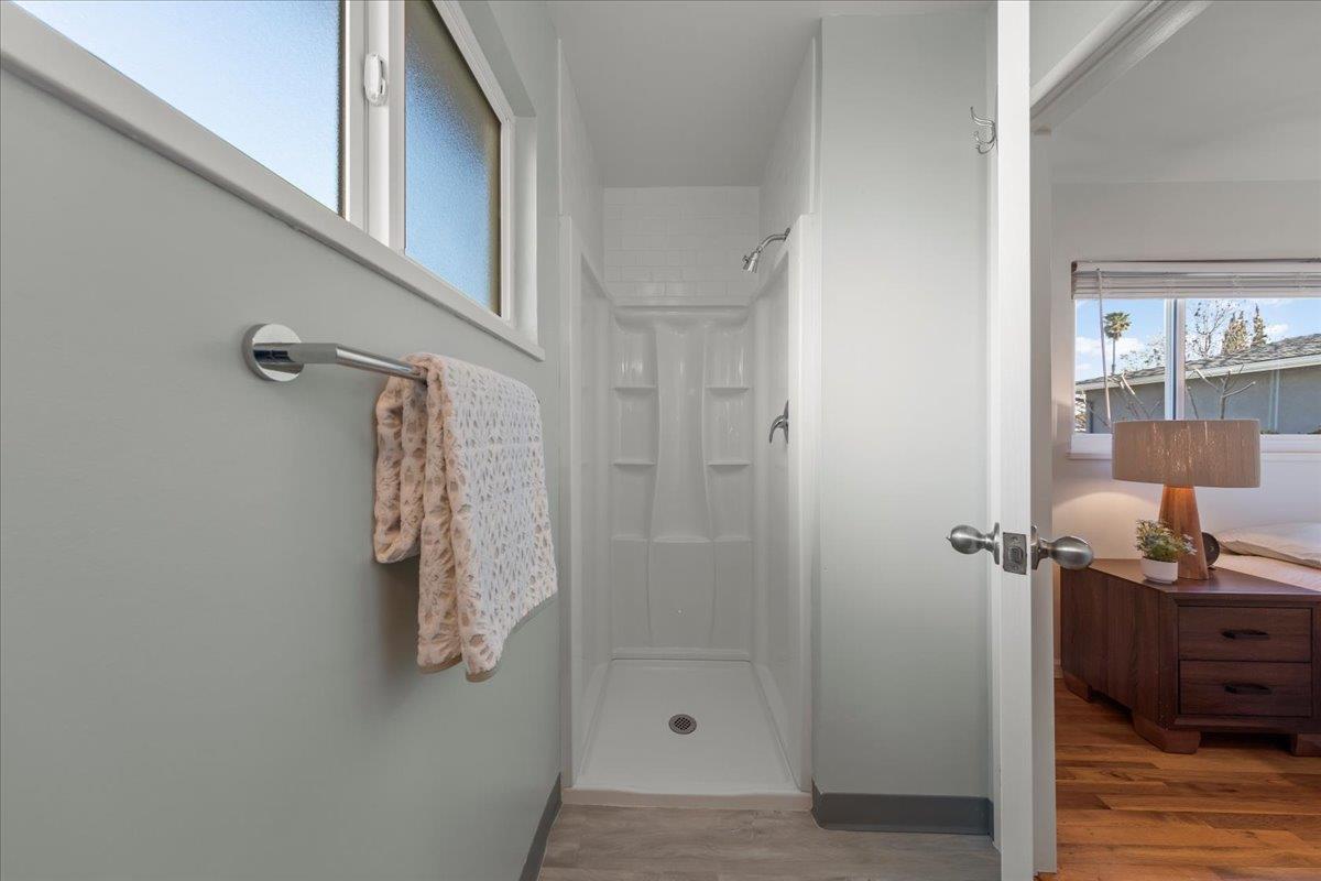 Detail Gallery Image 19 of 28 For 4074 Yellowstone Dr, San Jose,  CA 95130 - 3 Beds | 2 Baths