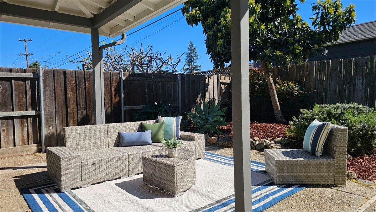 Detail Gallery Image 21 of 28 For 4074 Yellowstone Dr, San Jose,  CA 95130 - 3 Beds | 2 Baths