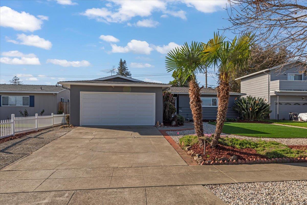 Detail Gallery Image 27 of 28 For 4074 Yellowstone Dr, San Jose,  CA 95130 - 3 Beds | 2 Baths