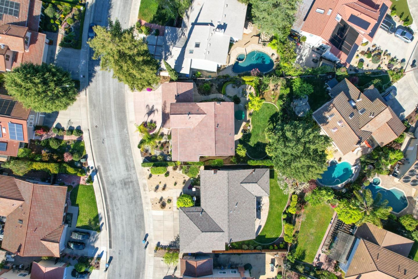 Detail Gallery Image 37 of 39 For 1592 Dorcey Ln, San Jose,  CA 95120 - 4 Beds | 2/1 Baths