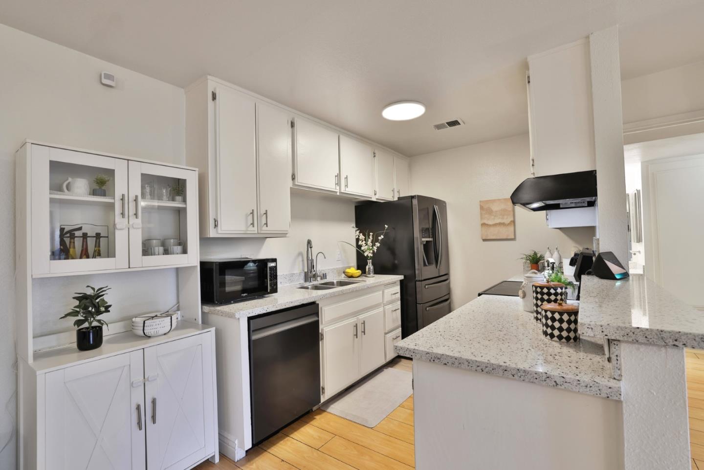 Detail Gallery Image 4 of 25 For 247 N Capitol Ave #161,  San Jose,  CA 95127 - 1 Beds | 1 Baths