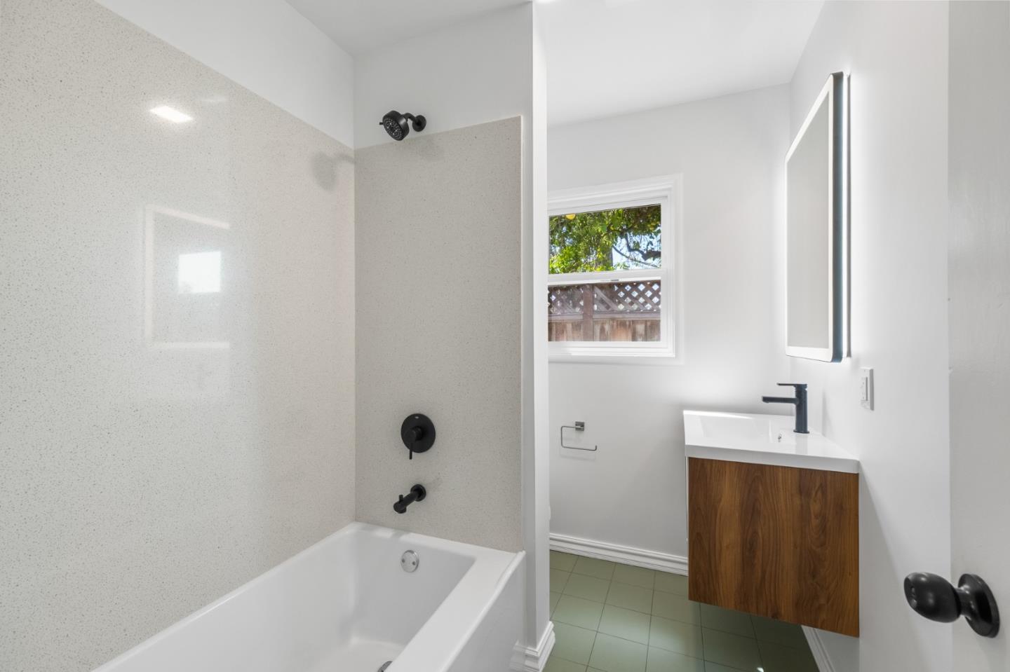 Detail Gallery Image 12 of 22 For 601 N 17th St, San Jose,  CA 95112 - – Beds | – Baths