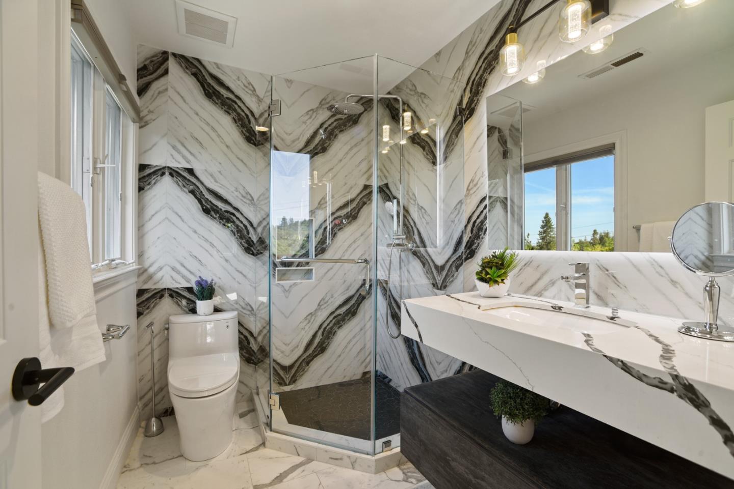 Detail Gallery Image 20 of 39 For 18782 Withey Rd, Monte Sereno,  CA 95030 - 4 Beds | 3/1 Baths