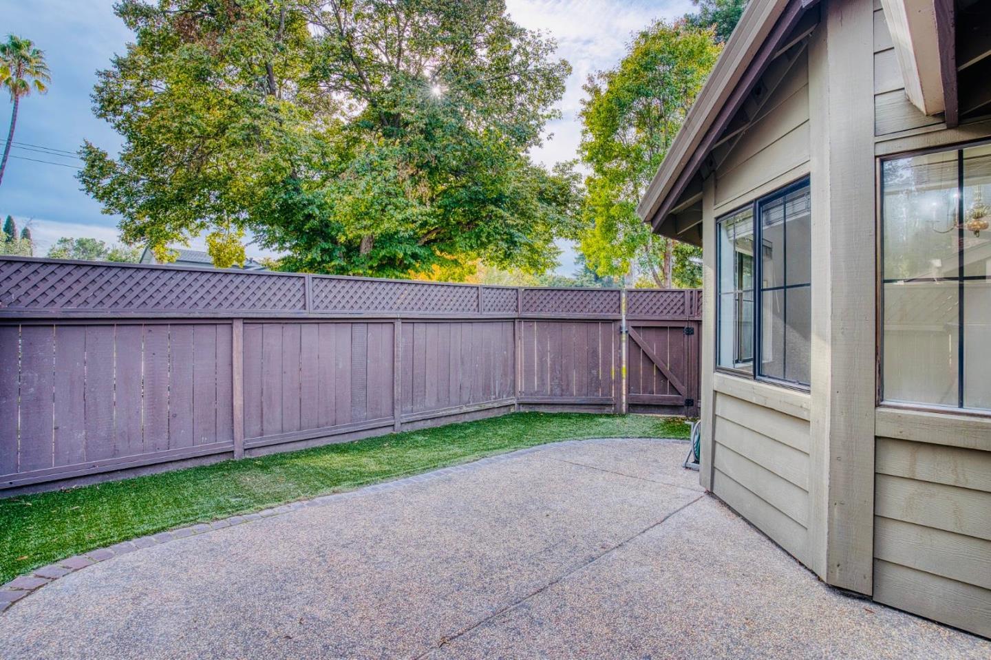 Detail Gallery Image 22 of 28 For 1874 Harvest Rd, Pleasanton,  CA 94566 - 2 Beds | 2 Baths