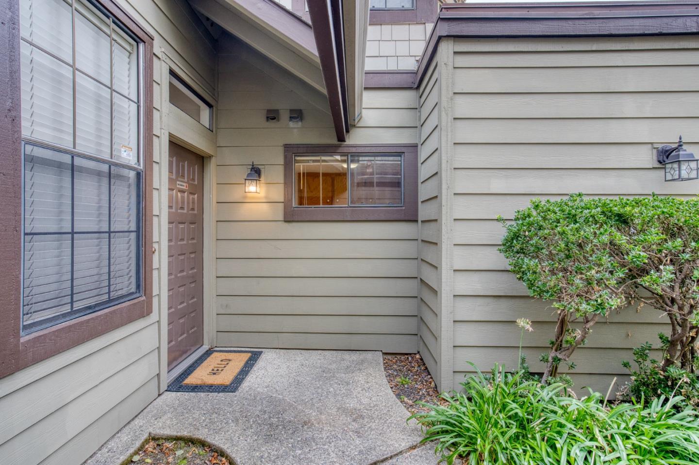 Detail Gallery Image 3 of 28 For 1874 Harvest Rd, Pleasanton,  CA 94566 - 2 Beds | 2 Baths