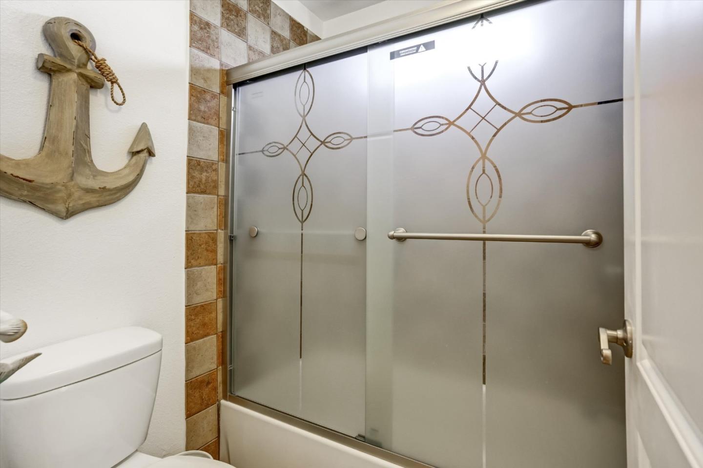 Detail Gallery Image 32 of 47 For 573 Rosewood Ct, Los Banos,  CA 93635 - 4 Beds | 3 Baths