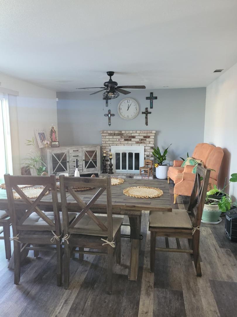 Detail Gallery Image 7 of 7 For 573 Rosewood Ct, Los Banos,  CA 93635 - 4 Beds | 2/1 Baths