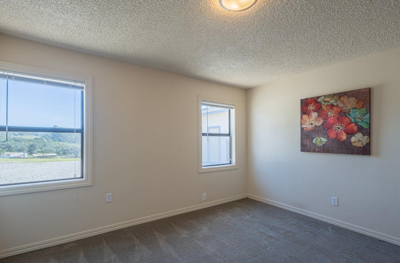 Detail Gallery Image 25 of 43 For 9340 Pollock Ln, Salinas,  CA 93907 - 3 Beds | 2 Baths