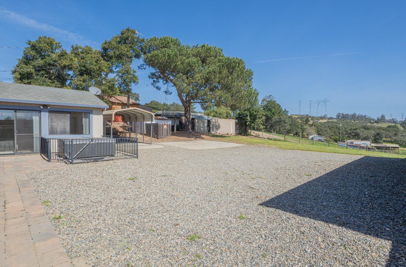 Detail Gallery Image 32 of 43 For 9340 Pollock Ln, Salinas,  CA 93907 - 3 Beds | 2 Baths