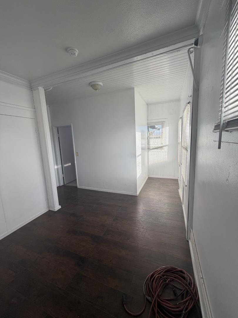 Detail Gallery Image 12 of 25 For 2340 Alisal a,  Salinas,  CA 93908 - 4 Beds | 2 Baths