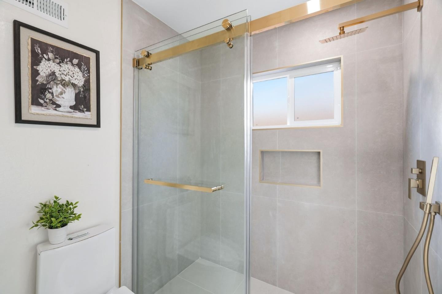 Detail Gallery Image 21 of 34 For 629 Pilgrim Dr, Foster City,  CA 94404 - 3 Beds | 2 Baths