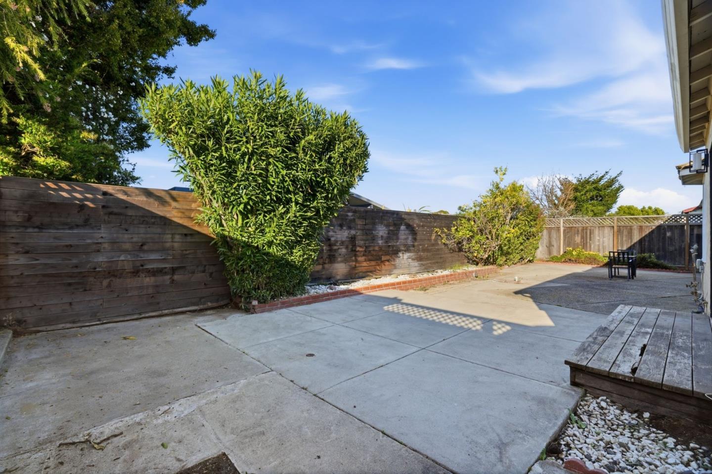 Detail Gallery Image 27 of 34 For 629 Pilgrim Dr, Foster City,  CA 94404 - 3 Beds | 2 Baths