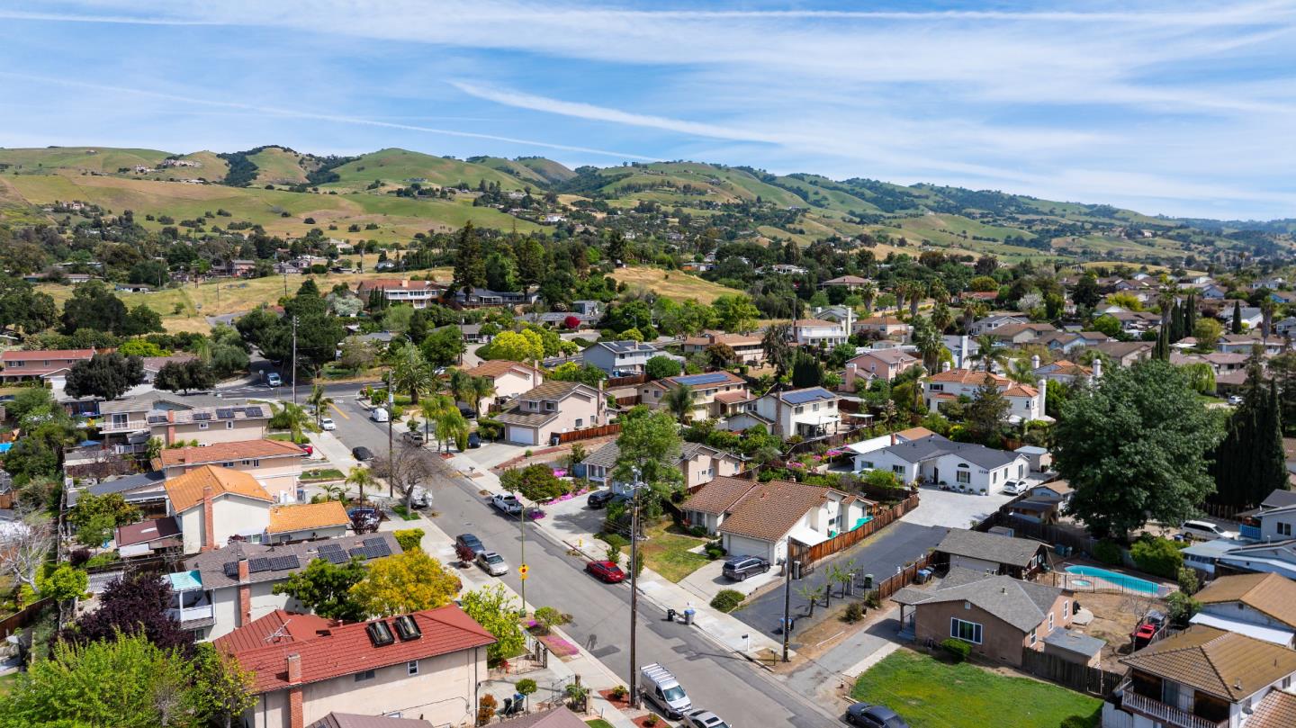 Detail Gallery Image 88 of 111 For 3410 Gila Dr, San Jose,  CA 95148 - 4 Beds | 2 Baths