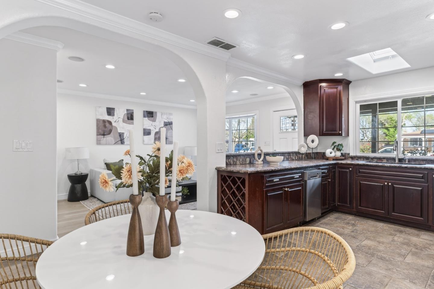 Detail Gallery Image 12 of 29 For 372 Gosser St, Milpitas,  CA 95035 - 3 Beds | 2 Baths