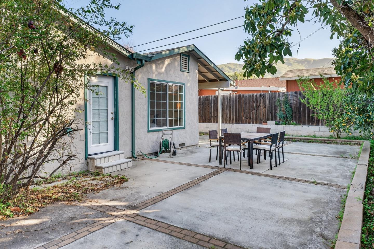 Detail Gallery Image 23 of 29 For 372 Gosser St, Milpitas,  CA 95035 - 3 Beds | 2 Baths