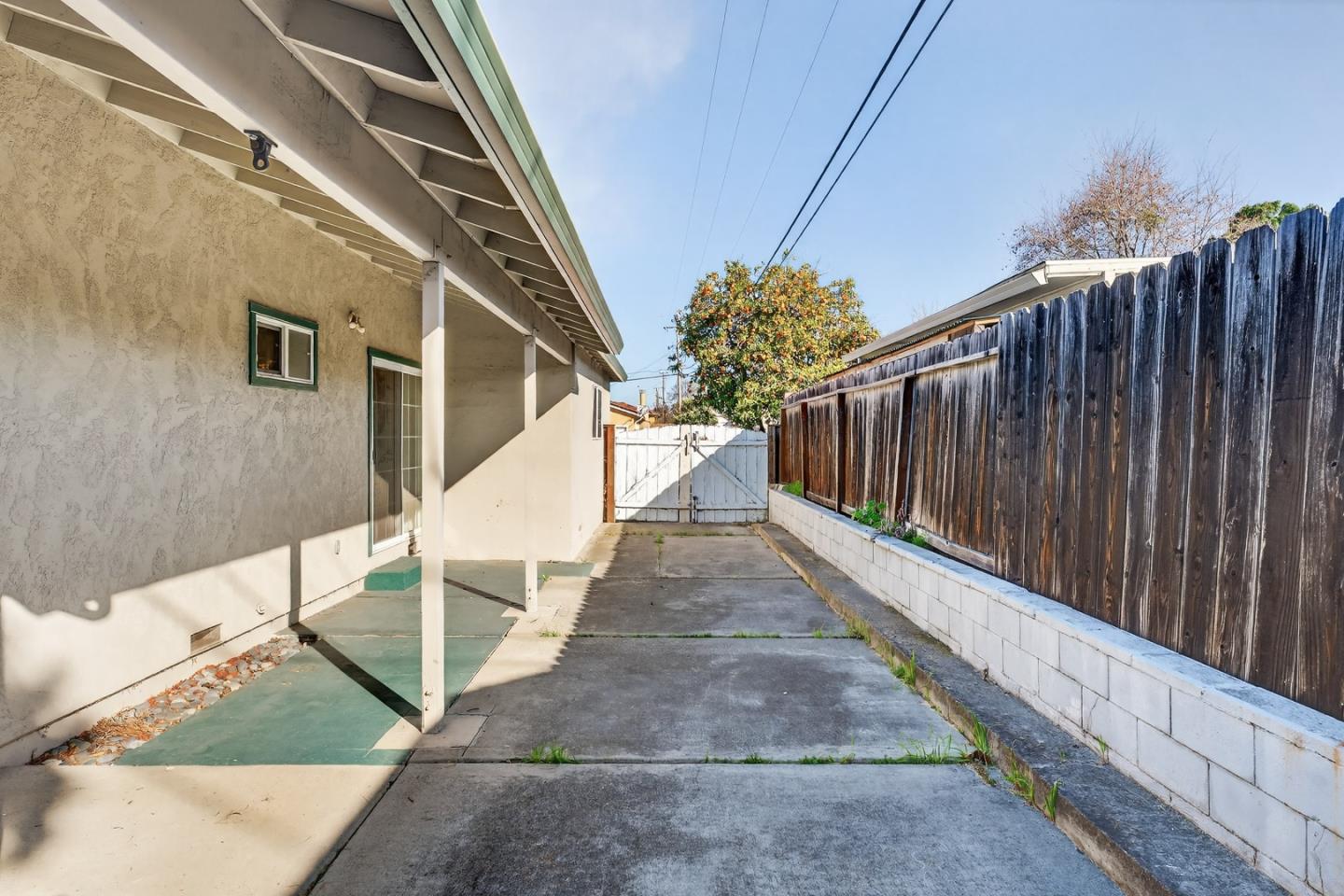 Detail Gallery Image 28 of 29 For 372 Gosser St, Milpitas,  CA 95035 - 3 Beds | 2 Baths