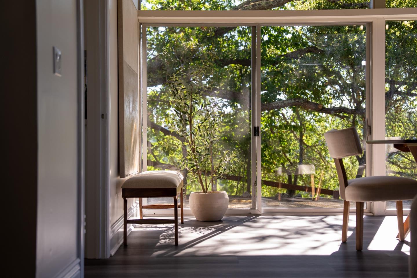 Detail Gallery Image 12 of 44 For 2930 Alexis Dr, Palo Alto,  CA 94304 - 3 Beds | 2 Baths