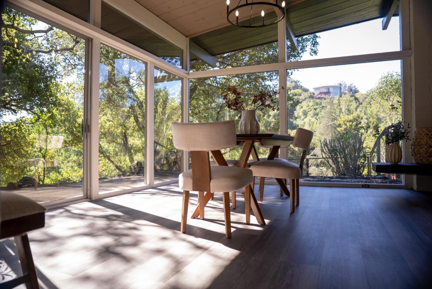 Detail Gallery Image 16 of 44 For 2930 Alexis Dr, Palo Alto,  CA 94304 - 3 Beds | 2 Baths