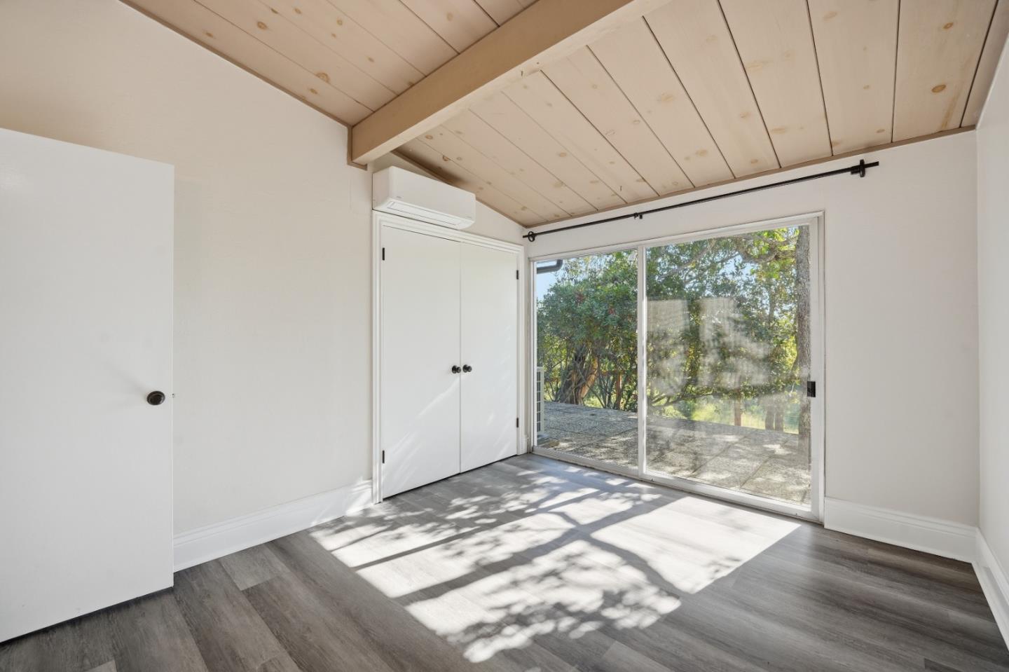 Detail Gallery Image 23 of 44 For 2930 Alexis Dr, Palo Alto,  CA 94304 - 3 Beds | 2 Baths