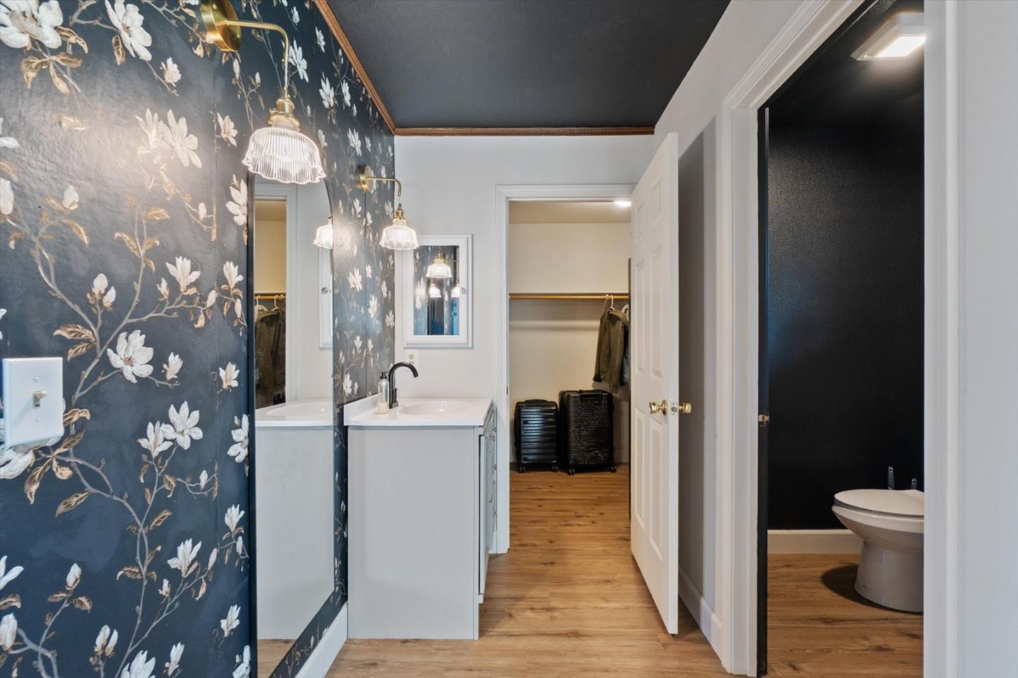 Detail Gallery Image 28 of 64 For 19789 Weide Way, Anderson,  CA 96007 - 3 Beds | 2 Baths