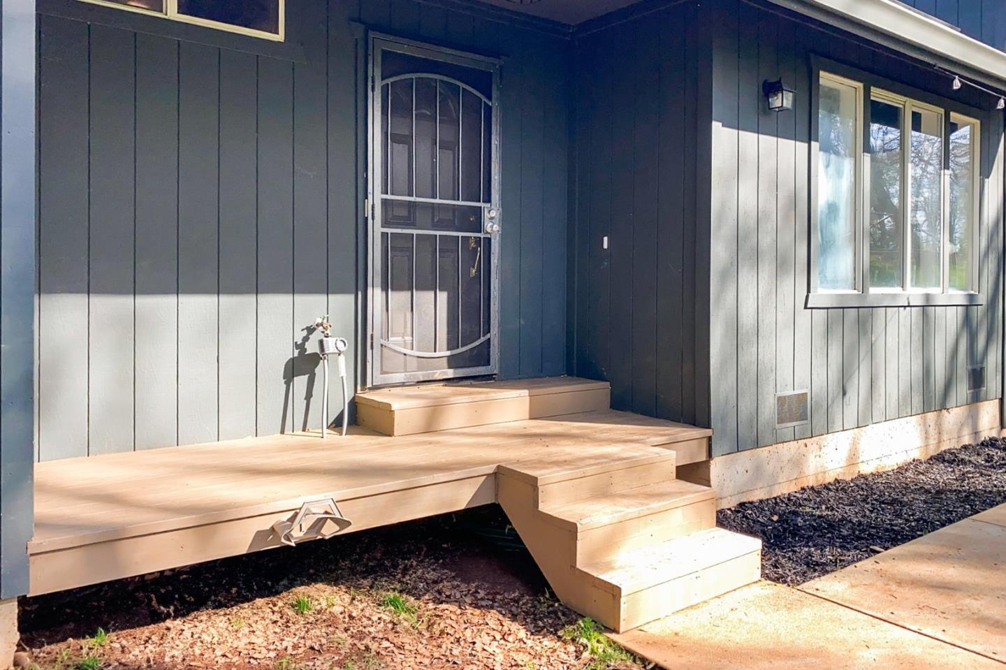 Detail Gallery Image 4 of 64 For 19789 Weide Way, Anderson,  CA 96007 - 3 Beds | 2 Baths