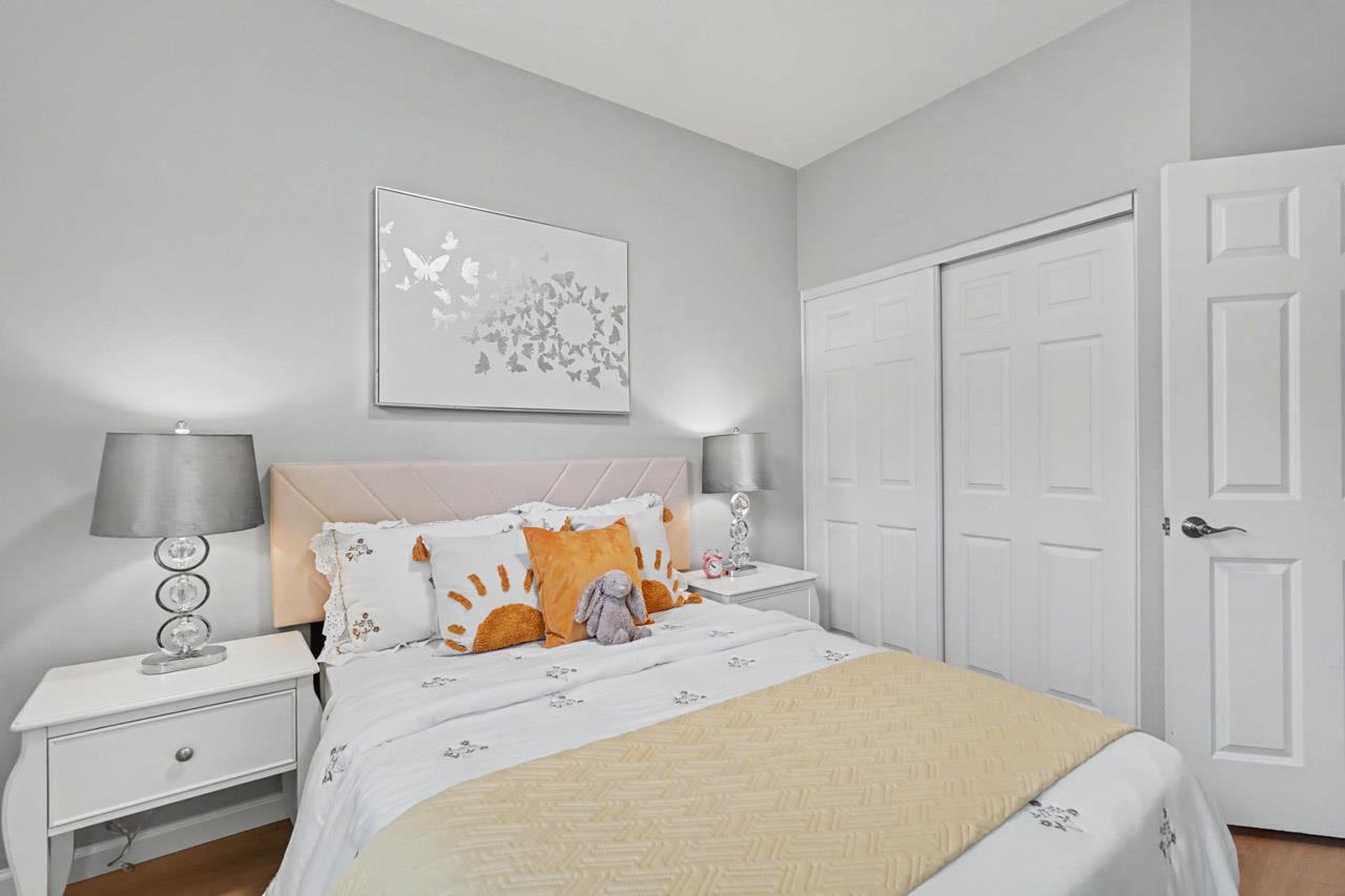 Detail Gallery Image 21 of 35 For 159 Irene Ct, Mountain View,  CA 94043 - 3 Beds | 2/1 Baths