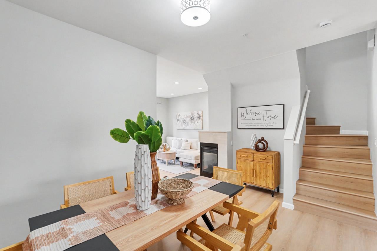 Detail Gallery Image 6 of 35 For 159 Irene Ct, Mountain View,  CA 94043 - 3 Beds | 2/1 Baths