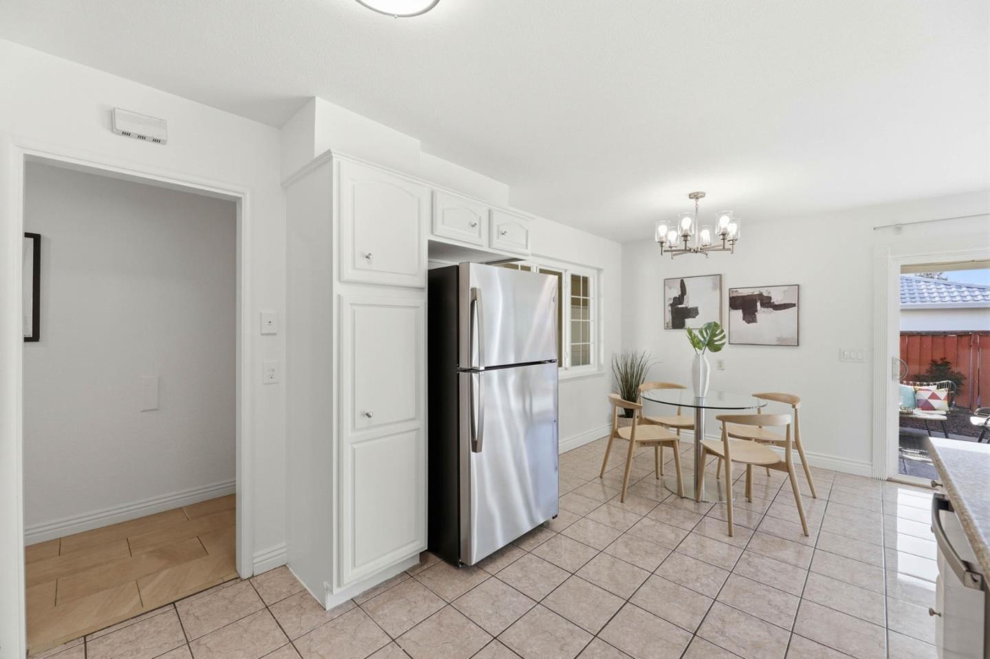 Detail Gallery Image 12 of 33 For 1711 Blossom Hill Road, San Jose,  CA 95124 - 4 Beds | 2 Baths