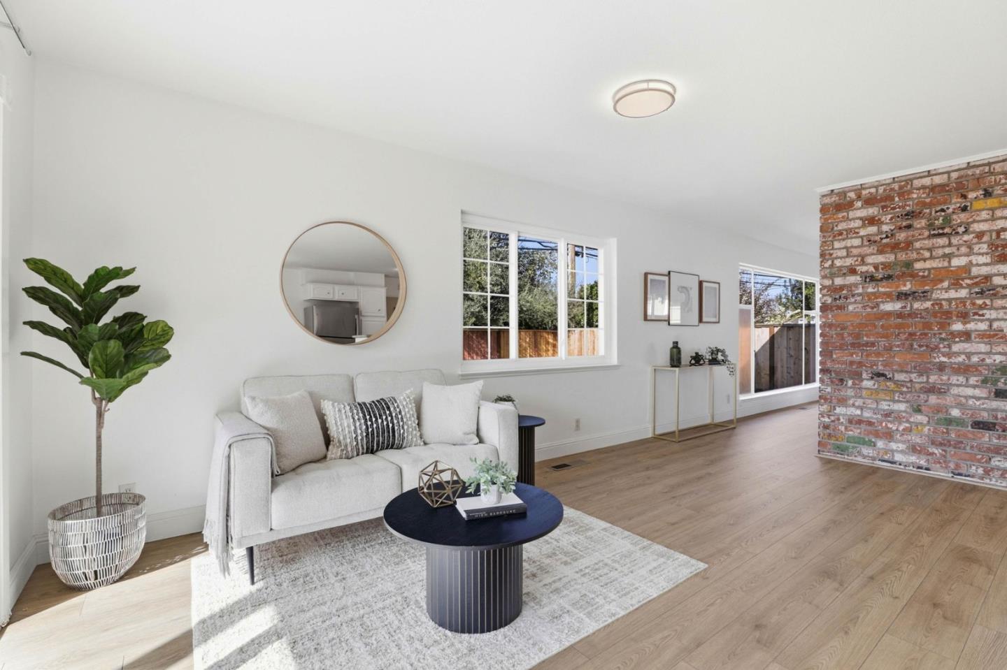 Detail Gallery Image 6 of 33 For 1711 Blossom Hill Road, San Jose,  CA 95124 - 4 Beds | 2 Baths