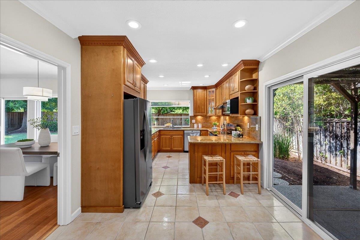 Detail Gallery Image 17 of 59 For 1113 Mcintosh Creek Dr, San Jose,  CA 95120 - 4 Beds | 2/1 Baths