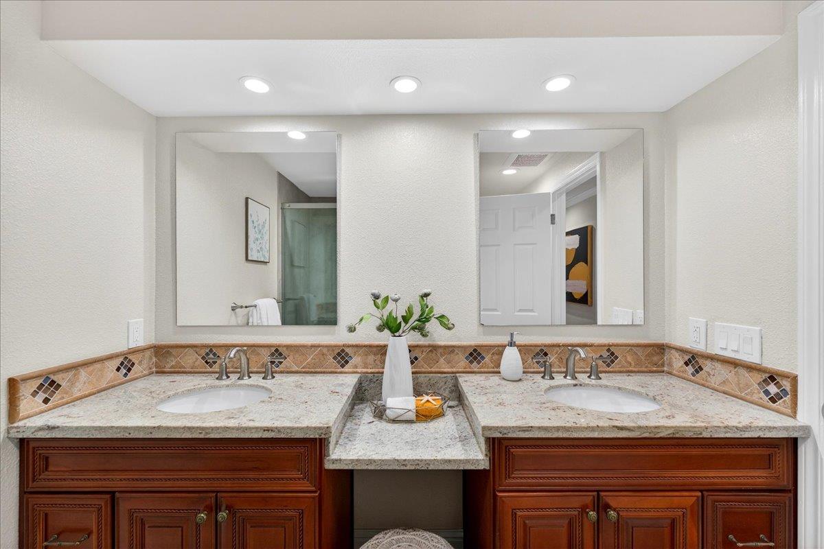 Detail Gallery Image 37 of 59 For 1113 Mcintosh Creek Dr, San Jose,  CA 95120 - 4 Beds | 2/1 Baths