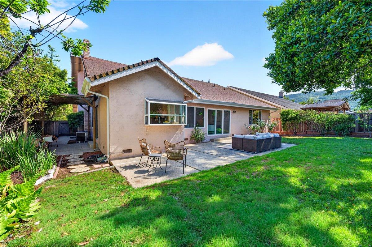 Detail Gallery Image 44 of 59 For 1113 Mcintosh Creek Dr, San Jose,  CA 95120 - 4 Beds | 2/1 Baths