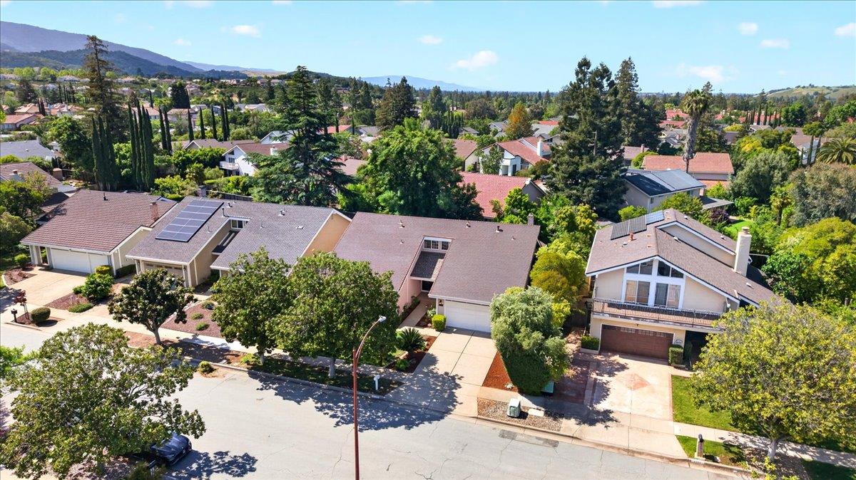 Detail Gallery Image 56 of 59 For 1113 Mcintosh Creek Dr, San Jose,  CA 95120 - 4 Beds | 2/1 Baths