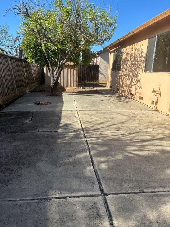 Detail Gallery Image 3 of 4 For 3116 Florence Ct, San Jose,  CA 95127 - 4 Beds | 2 Baths