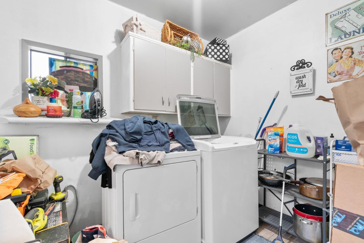 Detail Gallery Image 23 of 33 For 1708 Hallmark Ln, San Jose,  CA 95124 - – Beds | – Baths