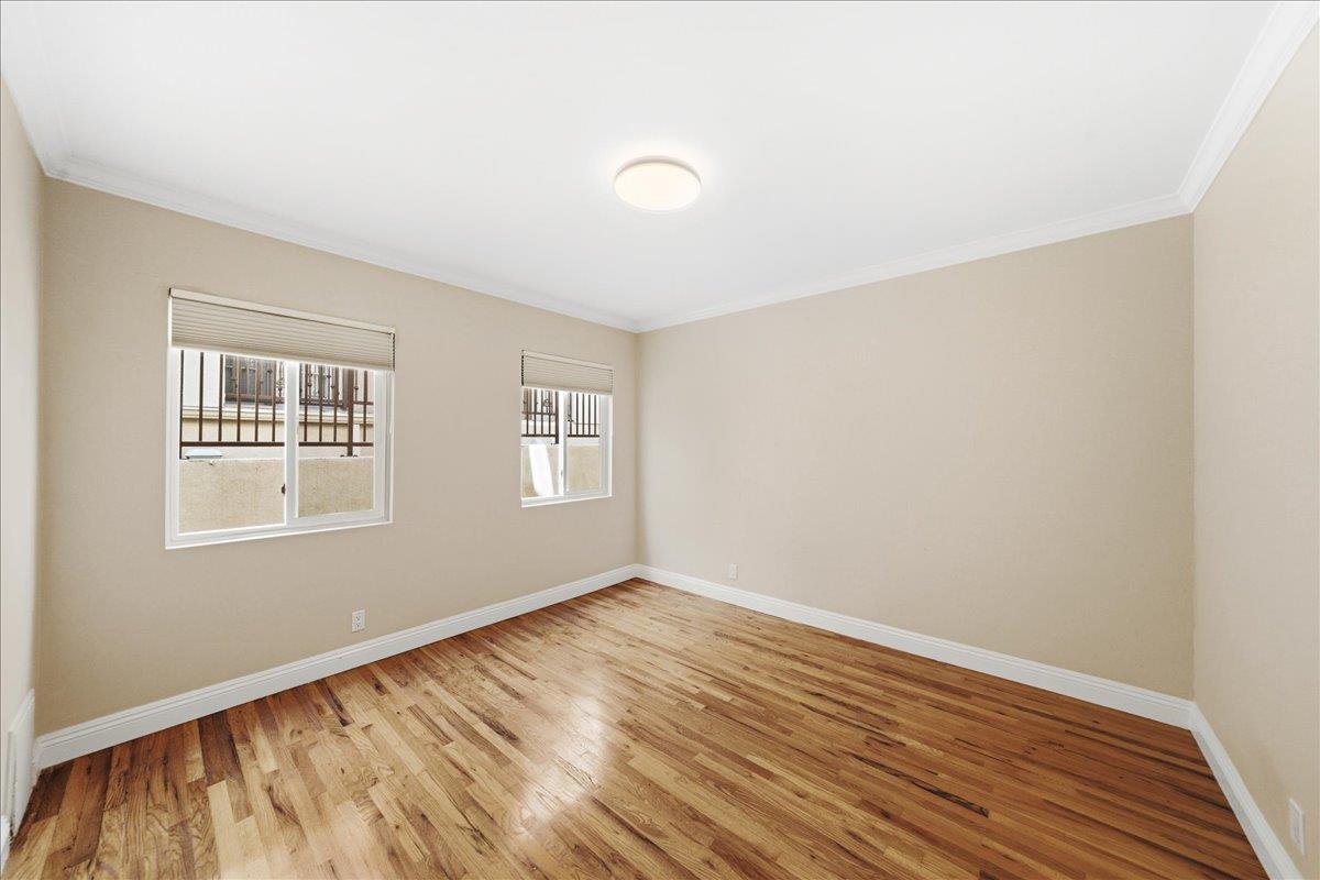 Detail Gallery Image 9 of 17 For 11719 Mayfield Ave Apt 1,  Los Angeles,  CA 90049 - 2 Beds | 1 Baths