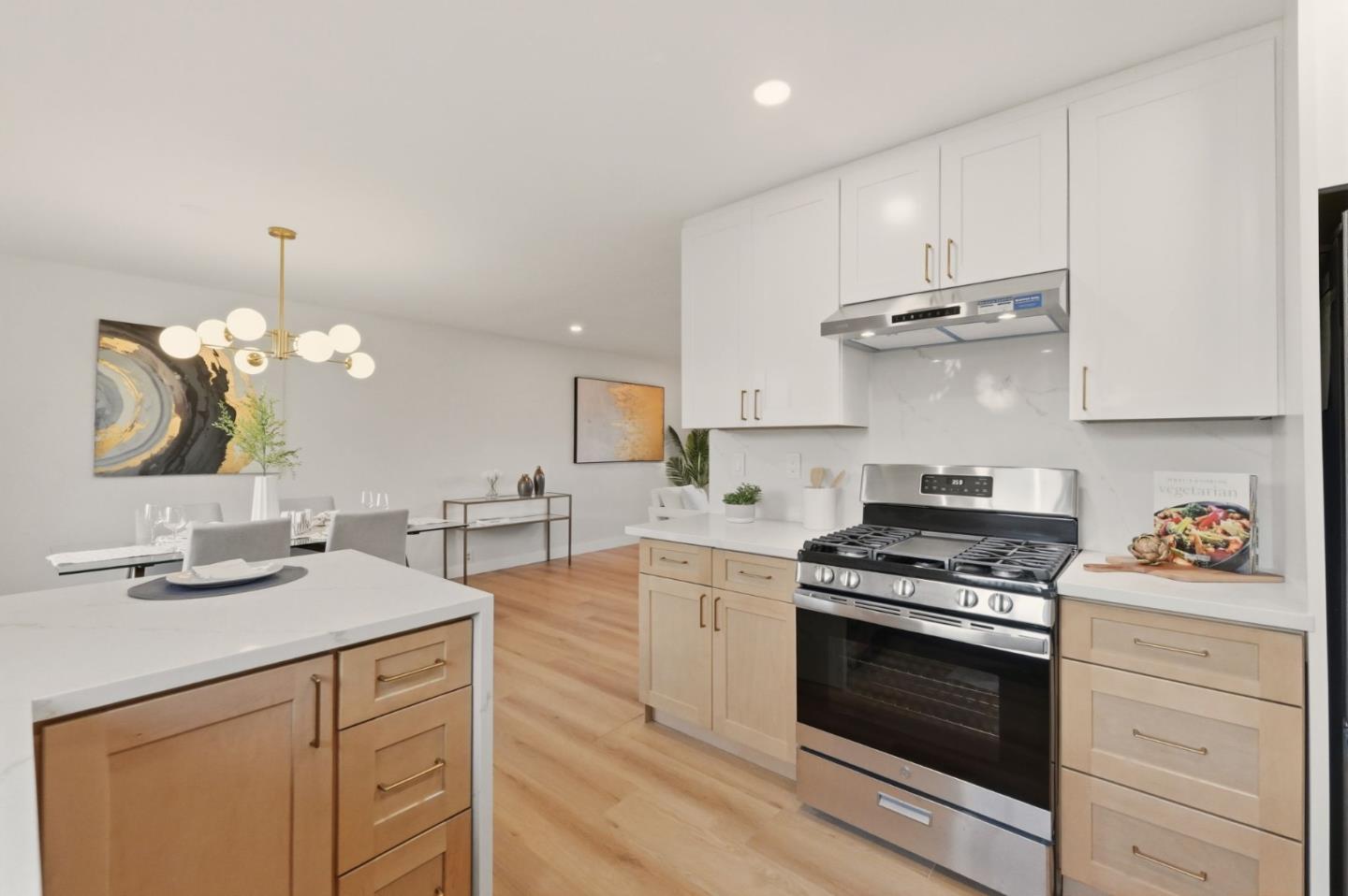 Detail Gallery Image 21 of 65 For 4733 Jarvis Ave, San Jose,  CA 95118 - 4 Beds | 3 Baths