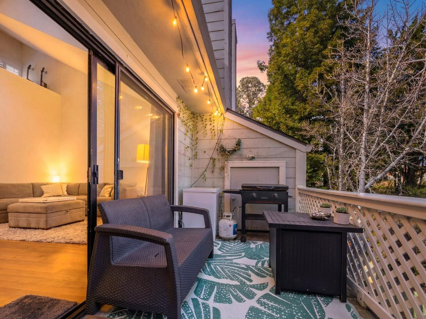 Detail Gallery Image 2 of 32 For 2623 Willowbrook Ln #118,  Aptos,  CA 95003 - 2 Beds | 2 Baths