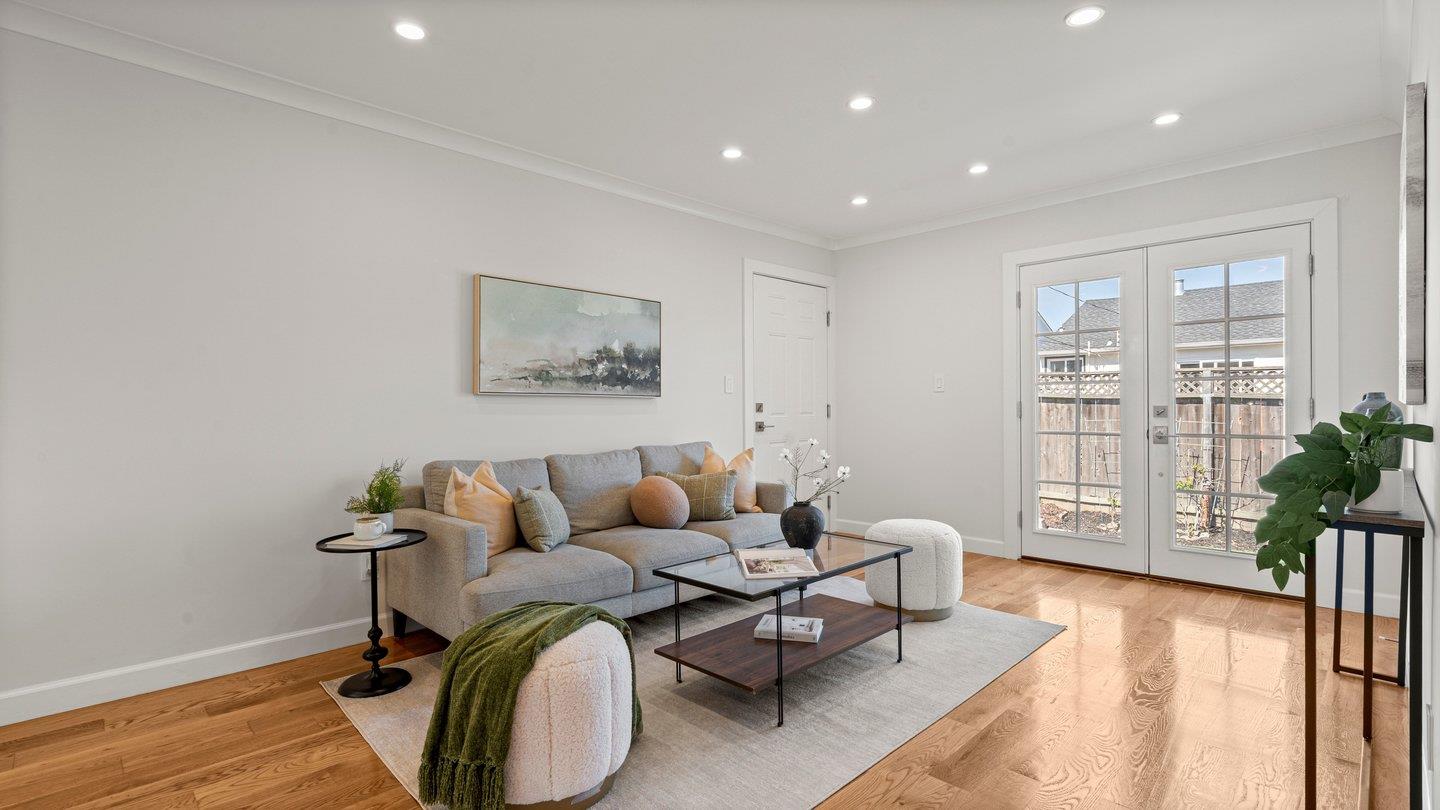 Detail Gallery Image 12 of 34 For 47 Greenwood Dr, South San Francisco,  CA 94080 - 3 Beds | 2 Baths