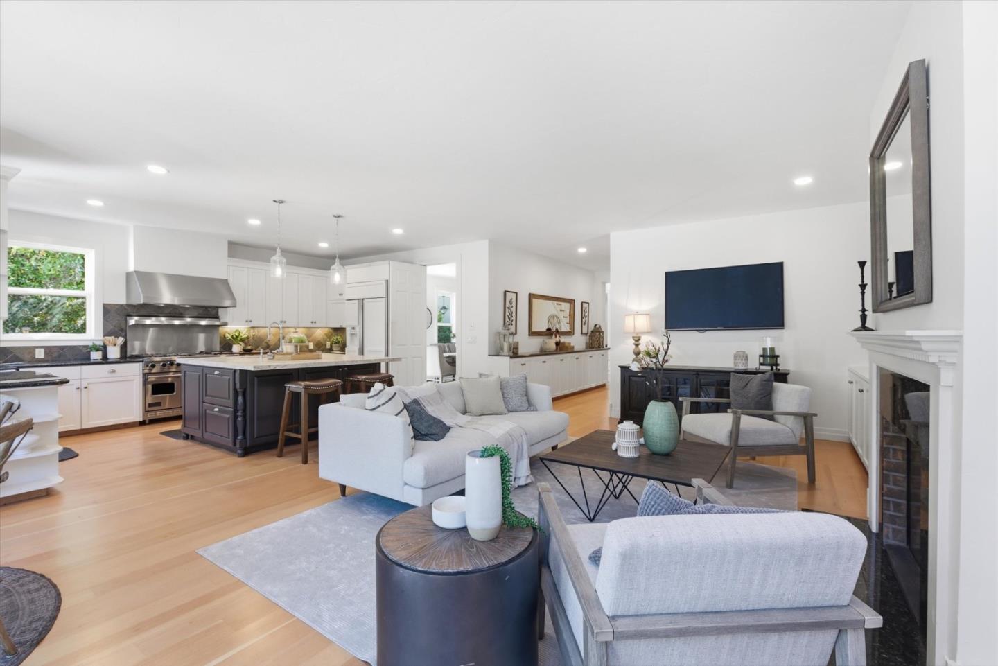 Detail Gallery Image 14 of 66 For 1580 Cottle Ave, San Jose,  CA 95125 - 5 Beds | 3 Baths