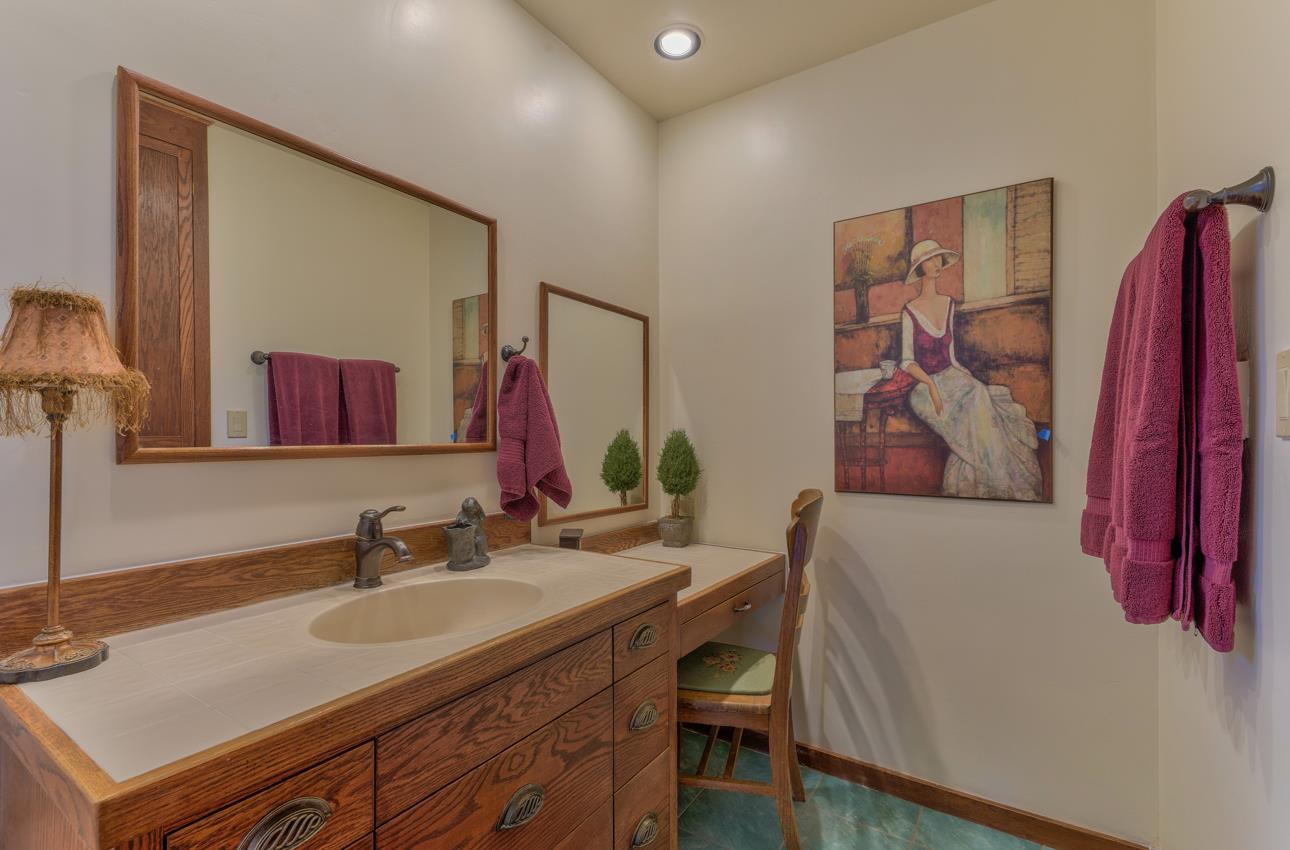 Detail Gallery Image 26 of 61 For 190 San Benancio Rd, Salinas,  CA 93908 - 4 Beds | 4 Baths