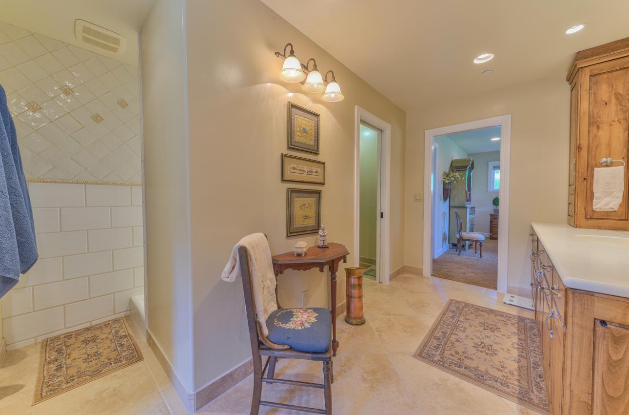 Detail Gallery Image 37 of 61 For 190 San Benancio Rd, Salinas,  CA 93908 - 4 Beds | 4 Baths