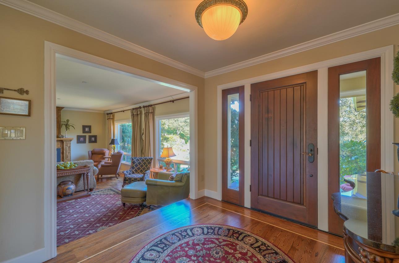 Detail Gallery Image 4 of 61 For 190 San Benancio Rd, Salinas,  CA 93908 - 4 Beds | 4 Baths