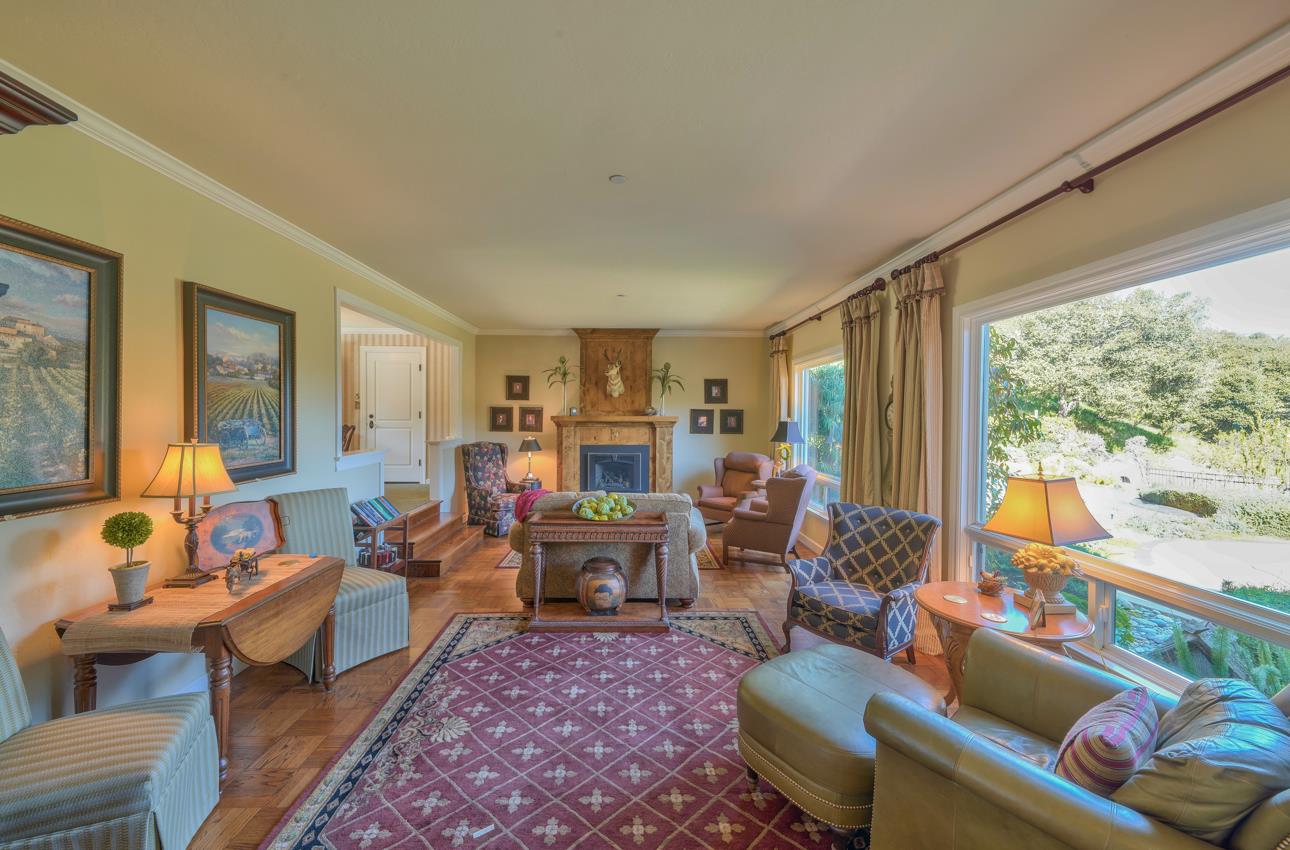 Detail Gallery Image 5 of 61 For 190 San Benancio Rd, Salinas,  CA 93908 - 4 Beds | 4 Baths