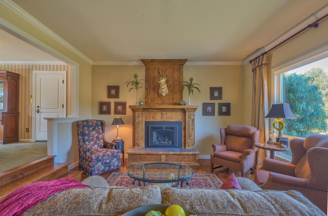 Detail Gallery Image 6 of 61 For 190 San Benancio Rd, Salinas,  CA 93908 - 4 Beds | 4 Baths