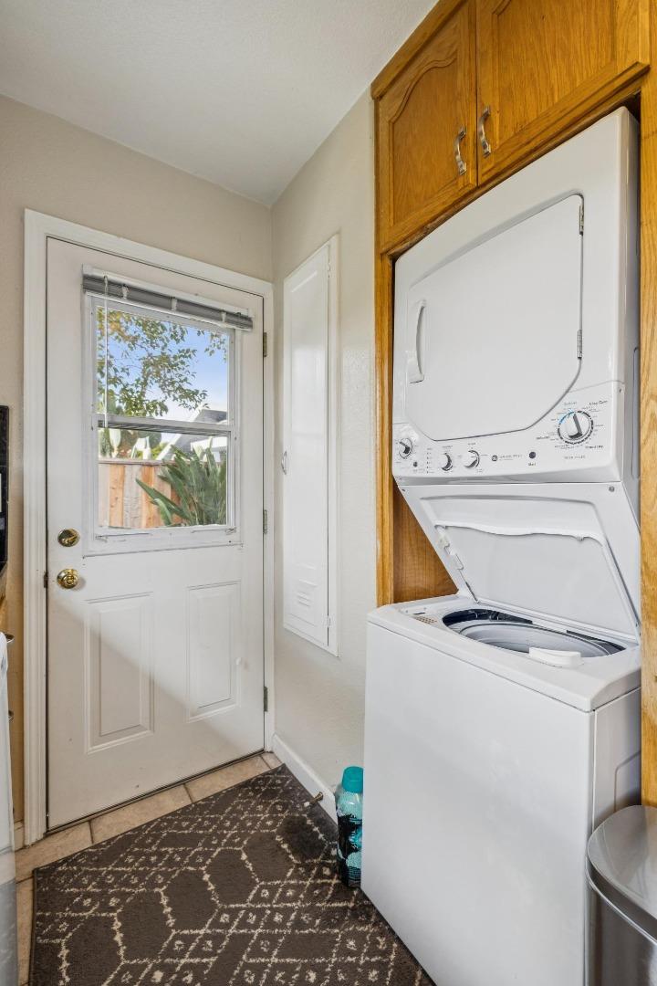 Detail Gallery Image 28 of 33 For 674 Bryson Ave, Palo Alto,  CA 94306 - – Beds | – Baths