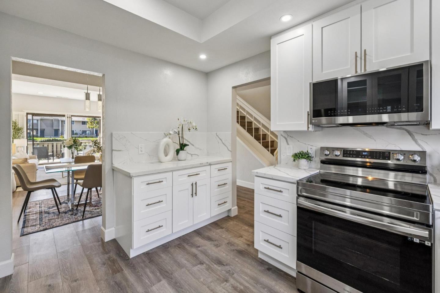 Detail Gallery Image 16 of 75 For 856 Andromeda, Foster City,  CA 94404 - 3 Beds | 2/1 Baths