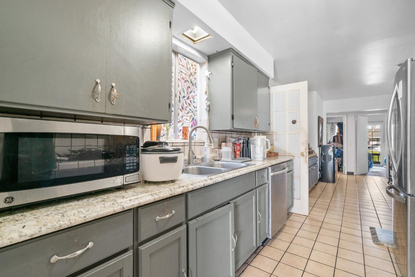 Detail Gallery Image 16 of 32 For 1708 Hallmark, San Jose,  CA 95124 - 5 Beds | 3 Baths